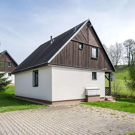Hill 40 By Interhome Cerny Dul