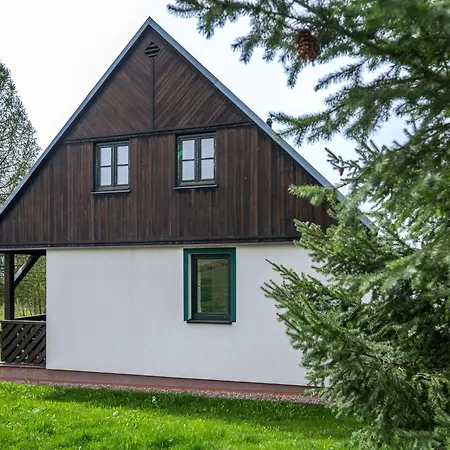 Holiday home Hill 40 By Interhome Cerny Dul
