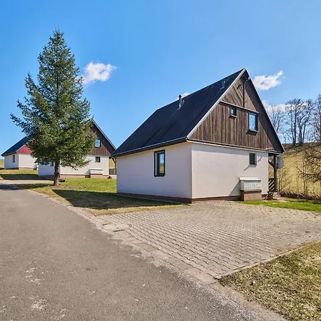 Hill 40 By Interhome * Černý Dŭl