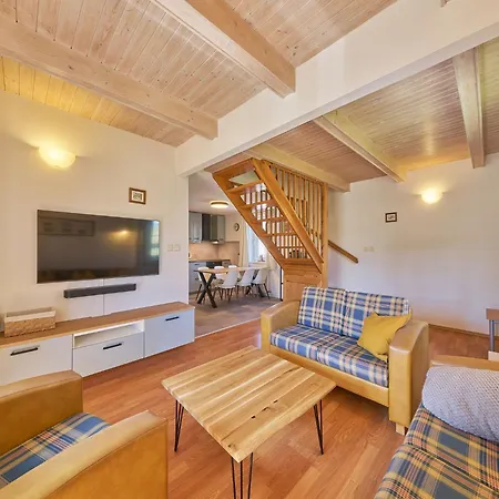 Tatil Evi Hill 40 By Interhome Černý Dŭl